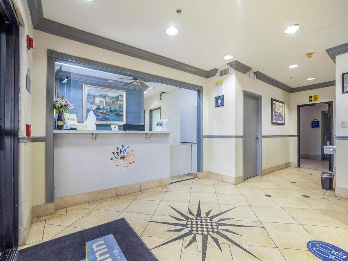 Days & By Wyndham Nasa-clearlake-houston Hotel 3*