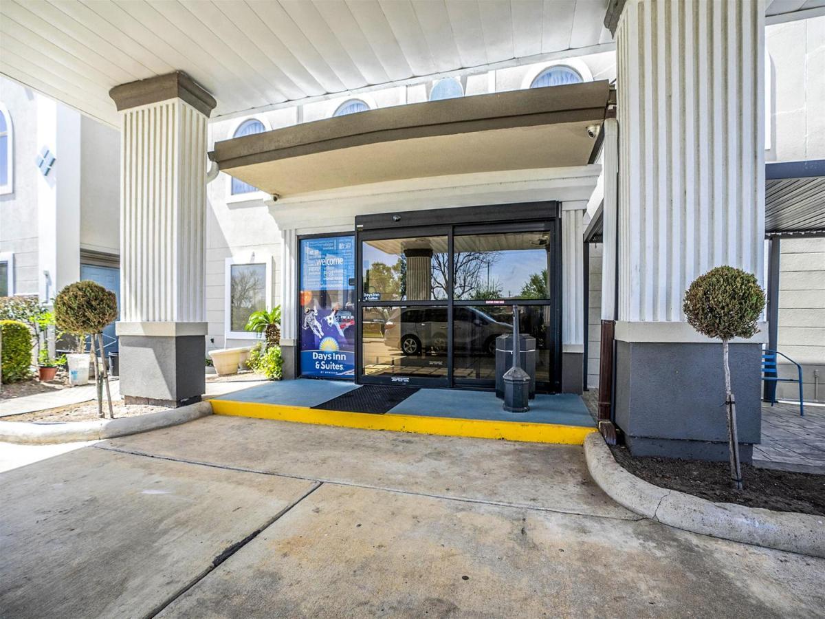 Days & By Wyndham Nasa-clearlake-houston Hotel 3*